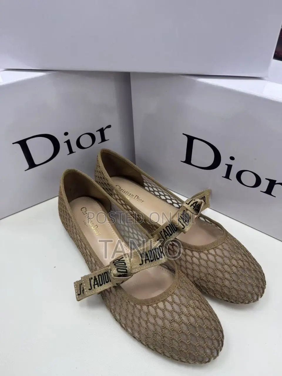 Comfortable and Luxry Shoes