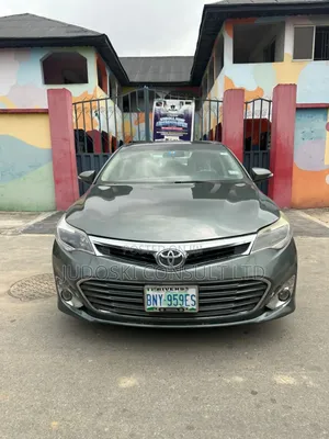 Toyota Avalon 2015 Green
