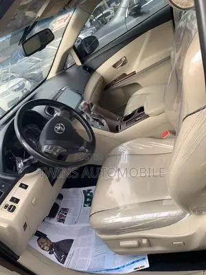 Toyota Venza Limited 2012 Brown