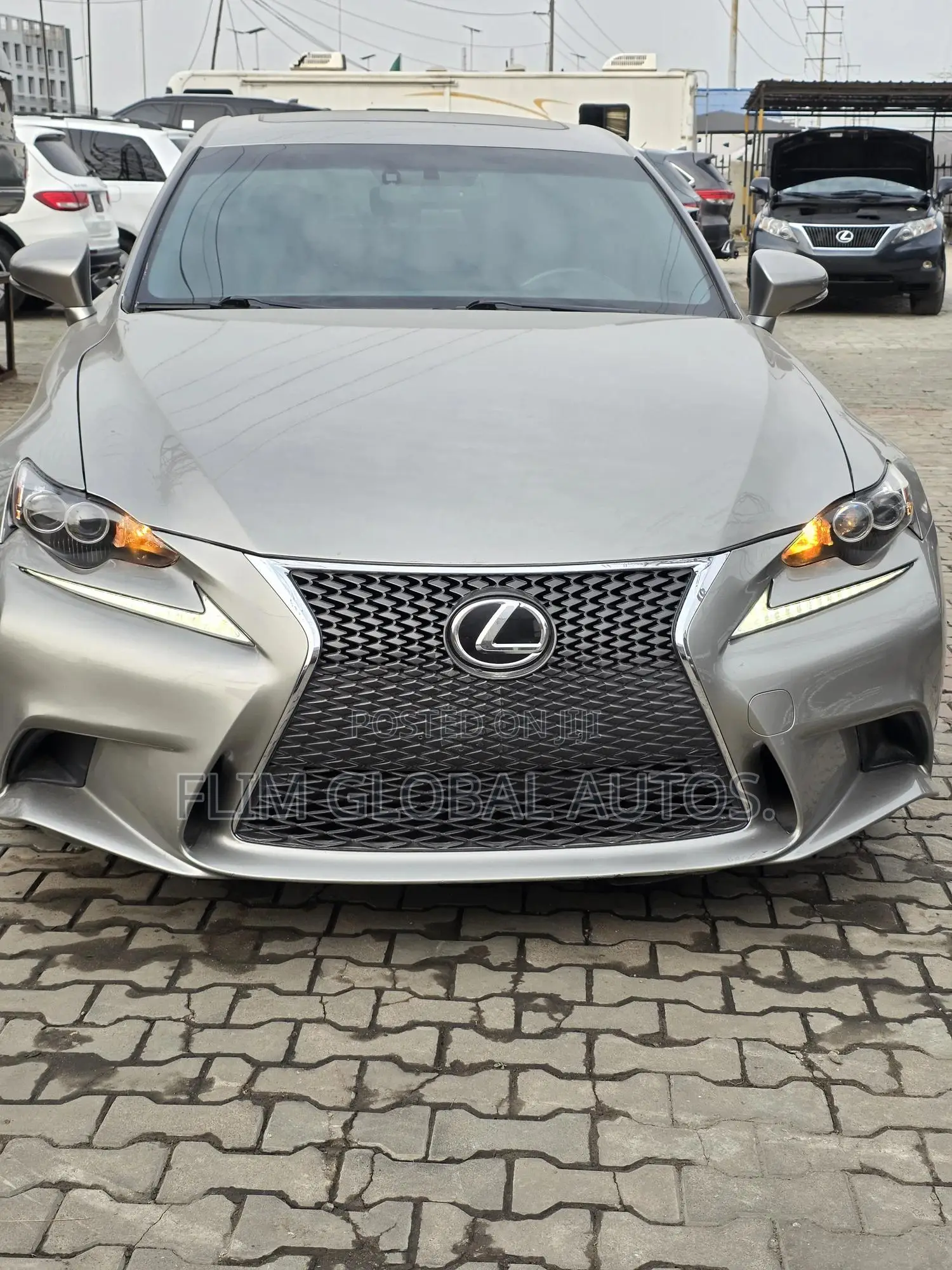 Lexus IS 250 2015 Gold
