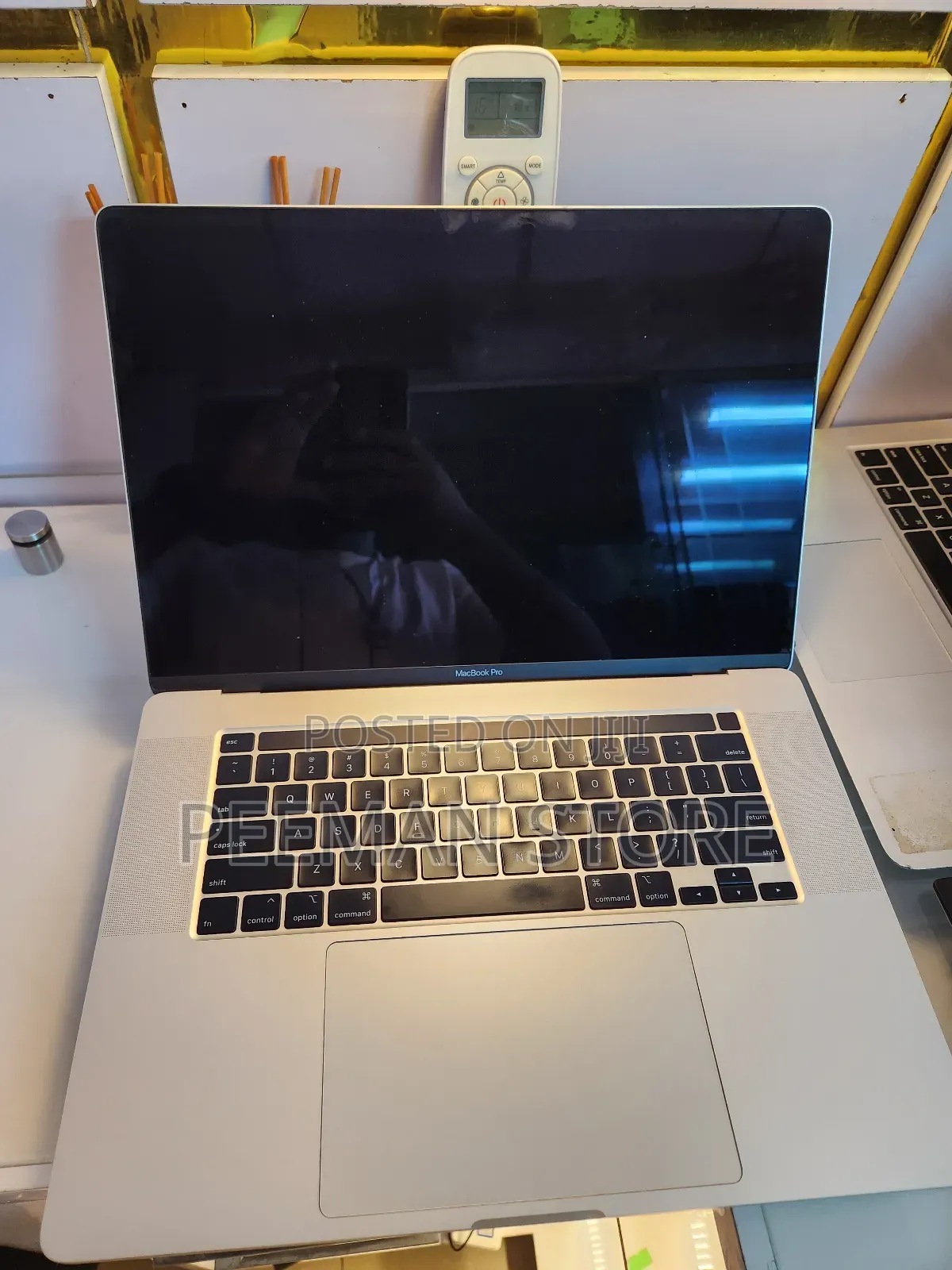Laptop Apple MacBook Pro 2019 16GB Intel Core i9 SSD 1T