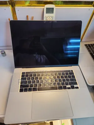 Laptop Apple MacBook Pro 2019 16GB Intel Core i9 SSD 1T