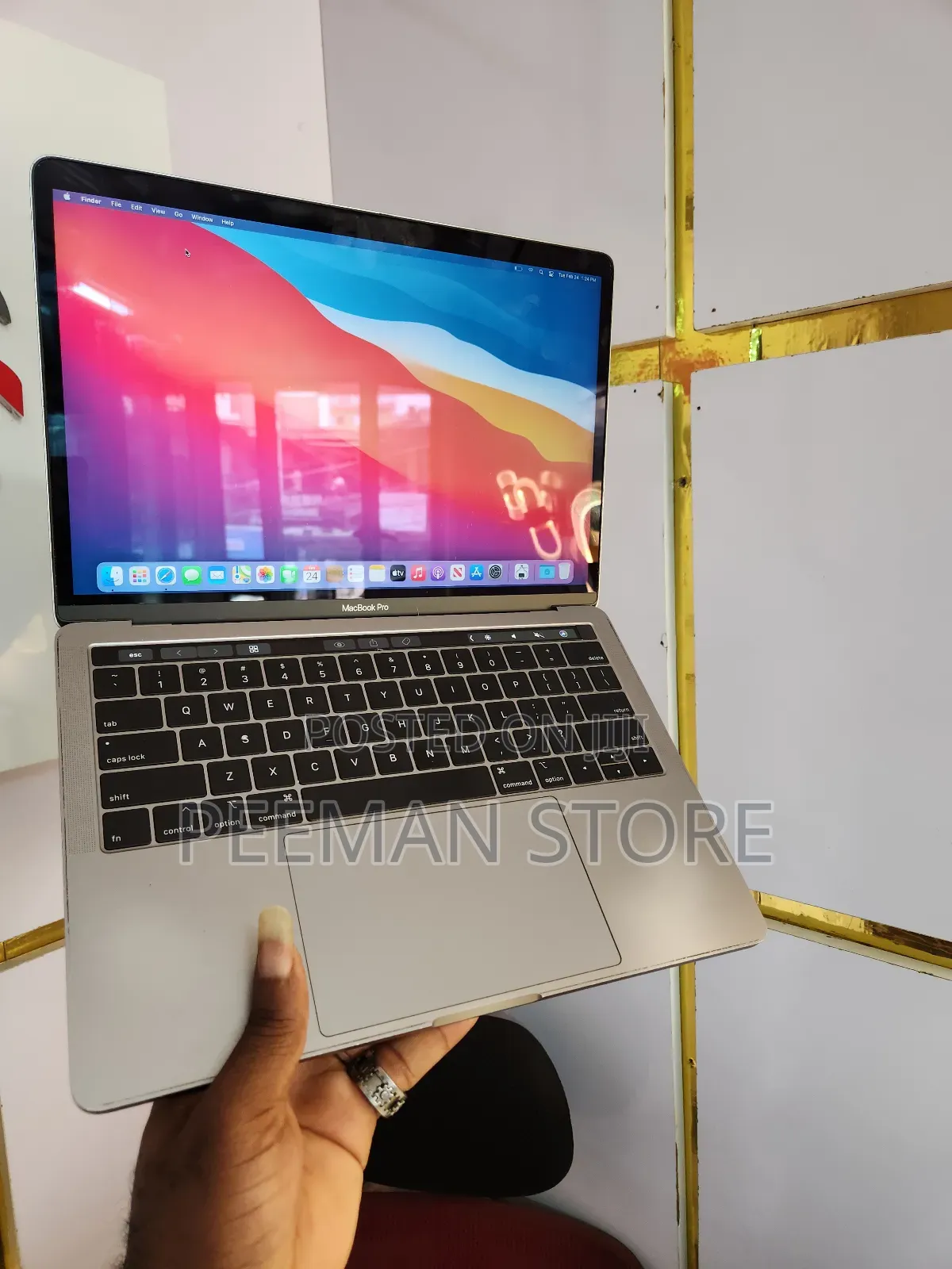 Laptop Apple MacBook Pro 2019 16GB Intel Core i7 SSD 512GB