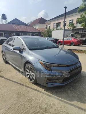 Toyota Corolla XSE 2020 Blue