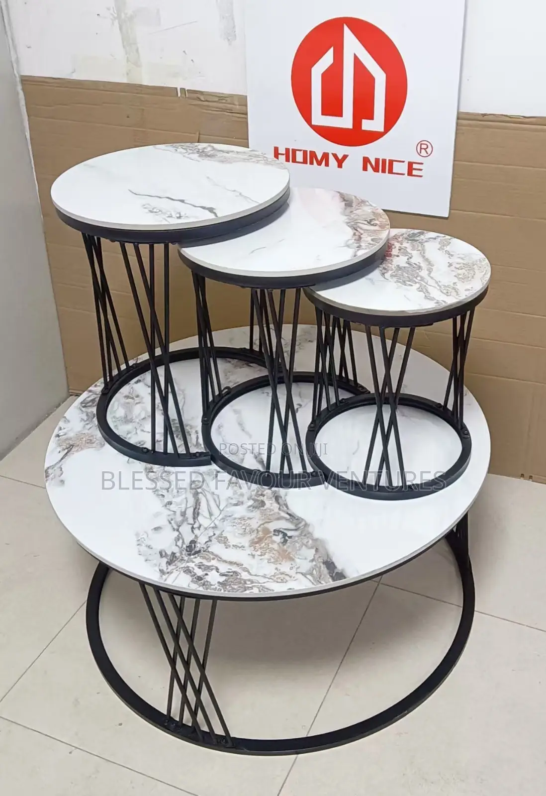 High Quality Imported Center Table With 3 Side Stools Available