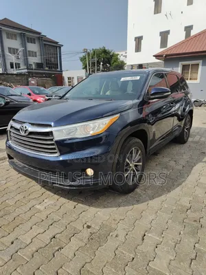 Toyota Highlander XLE V6 4x4 (3.5L 6cyl 6A) 2016 Blue