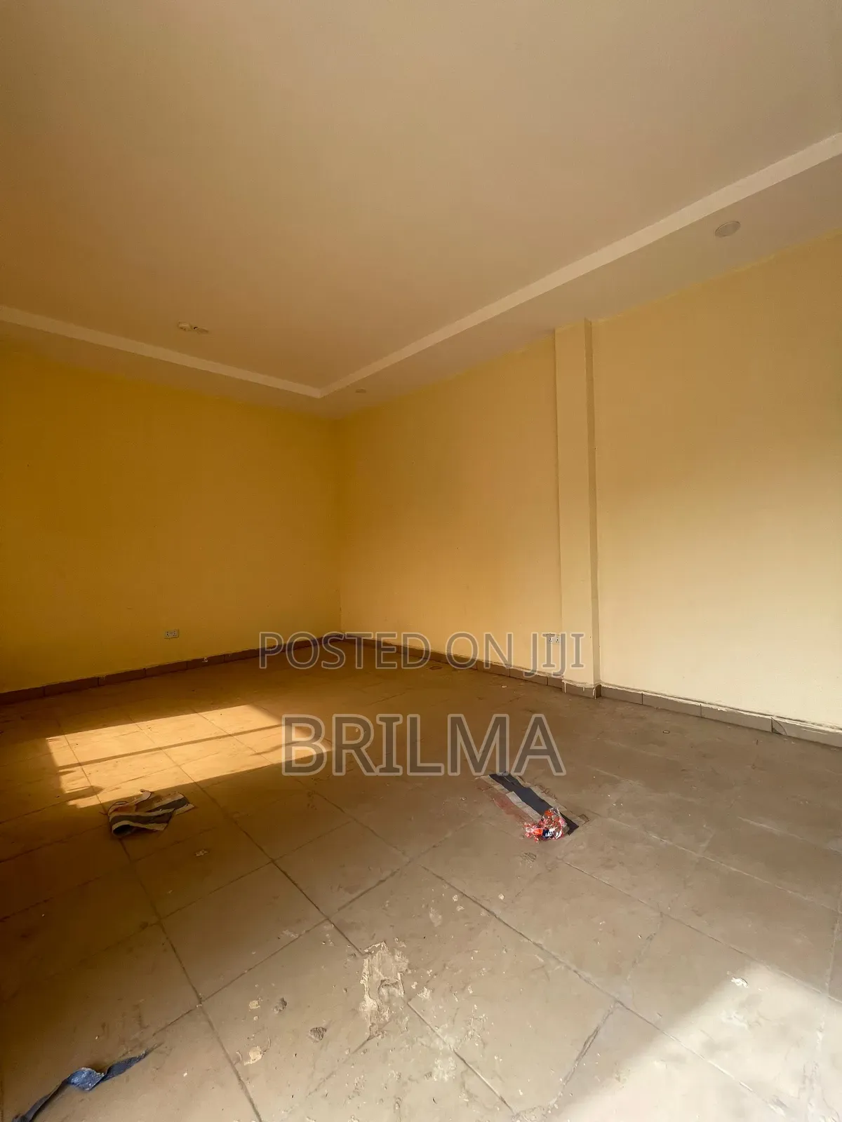 Shops Space in Wuse for Sale!