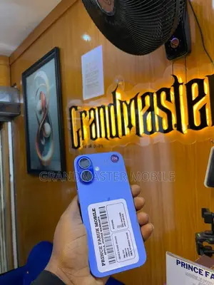 Apple iPhone 16 256 GB Blue