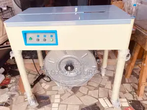 Strapping Machine/ Binding Machine