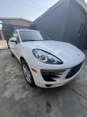 Porsche Macan S 2016 White