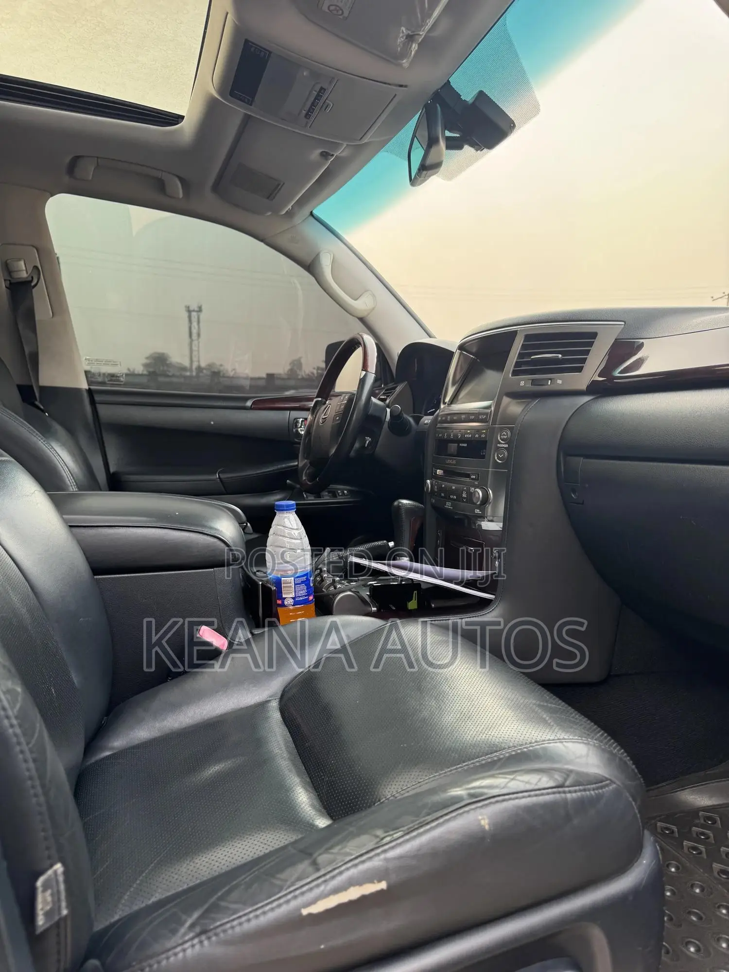 Lexus LX 570 2012 Black