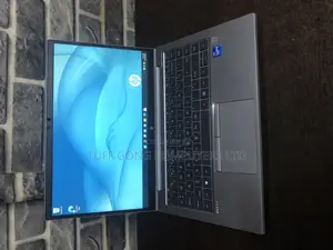 Laptop HP ZBook Firefly G8 16GB Intel Core i7 SSD 512GB