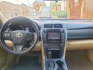 Toyota Camry 2016 Black
