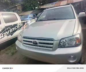 Toyota Highlander V6 2006 Silver