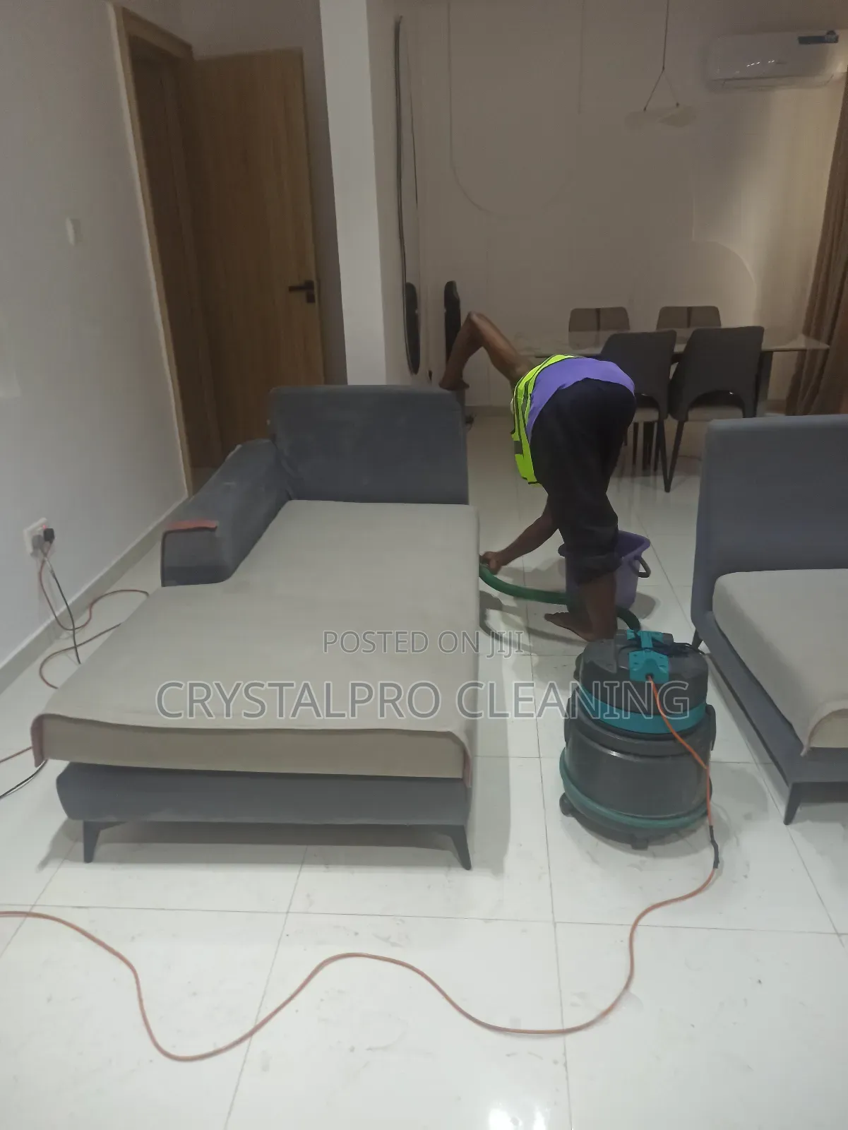 Couch Cleaning Service
