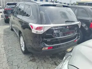 Mitsubishi Outlander 2013 Black