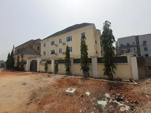 Furnished 18bdrm Block of Flats in Katampe Main for rent