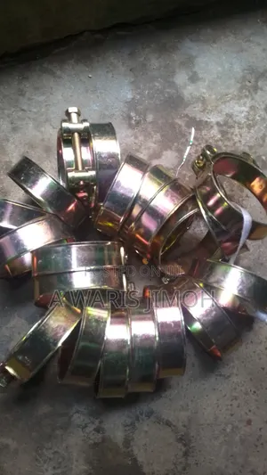 2" Golden Clips