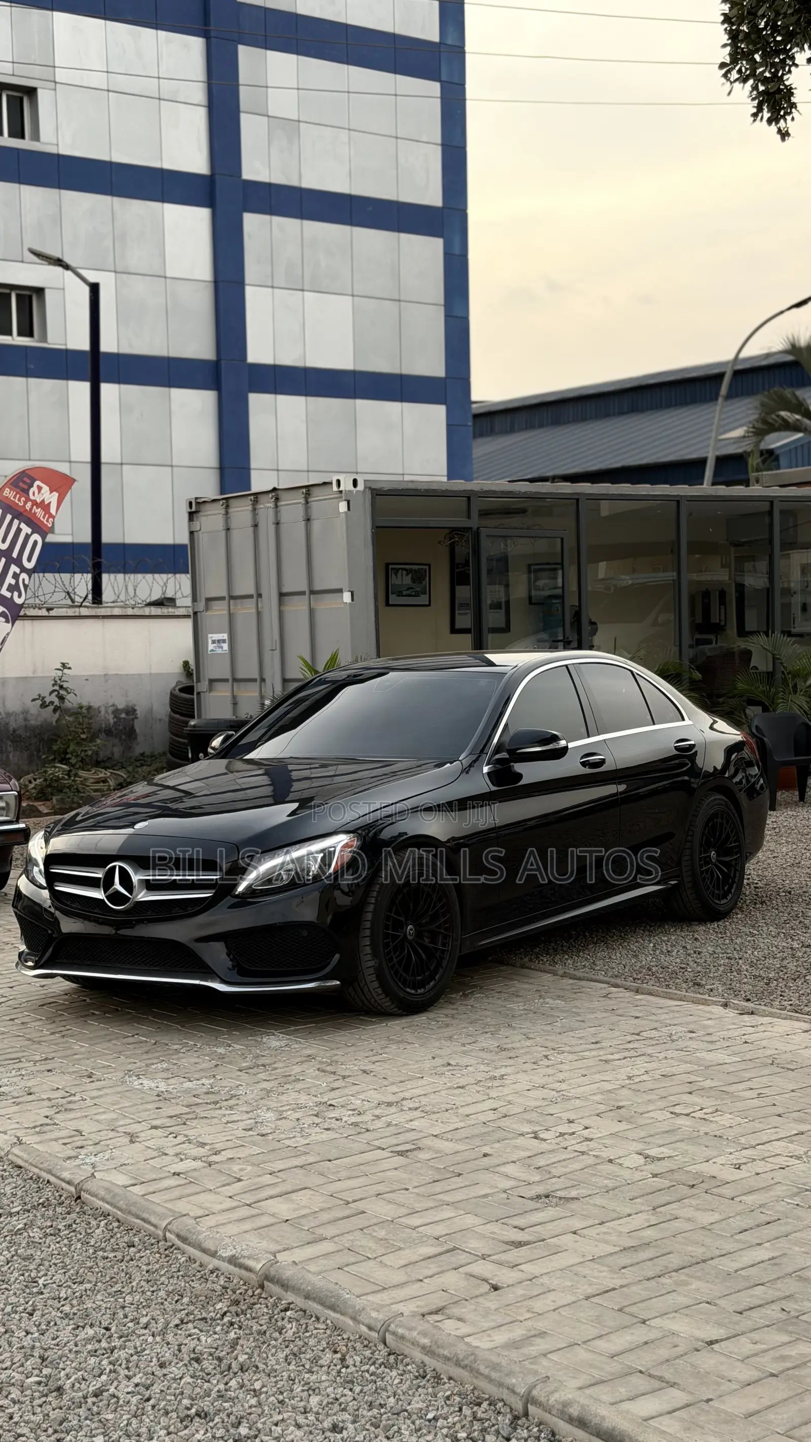 Mercedes-Benz C400 4Matic AWD Sedan (3.0L V6 7A) 2015 Black