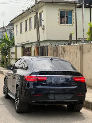 Mercedes-Benz GLE-Class AMG GLE 43 4MATIC 2018 Blue