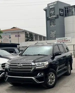 Toyota Land Cruiser 4.0 V6 GXR 2016 Black