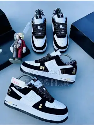 Quality Trainers:Size 42