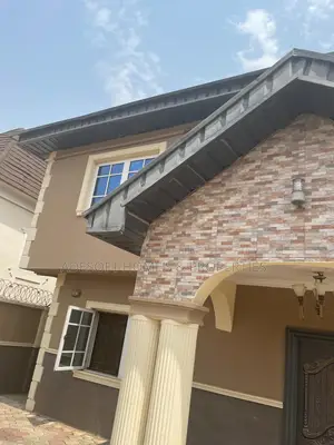 Furnished 4bdrm Duplex in Mashala Elebu, Akala Express for sale