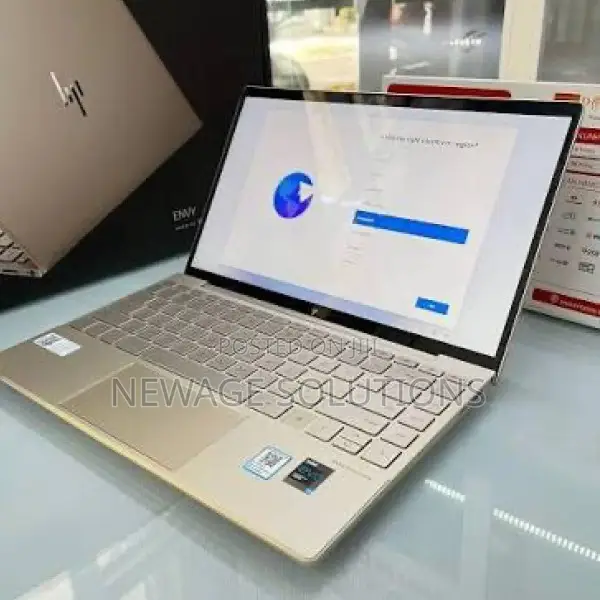 New Laptop HP 8GB Intel Core i5 SSD 256GB