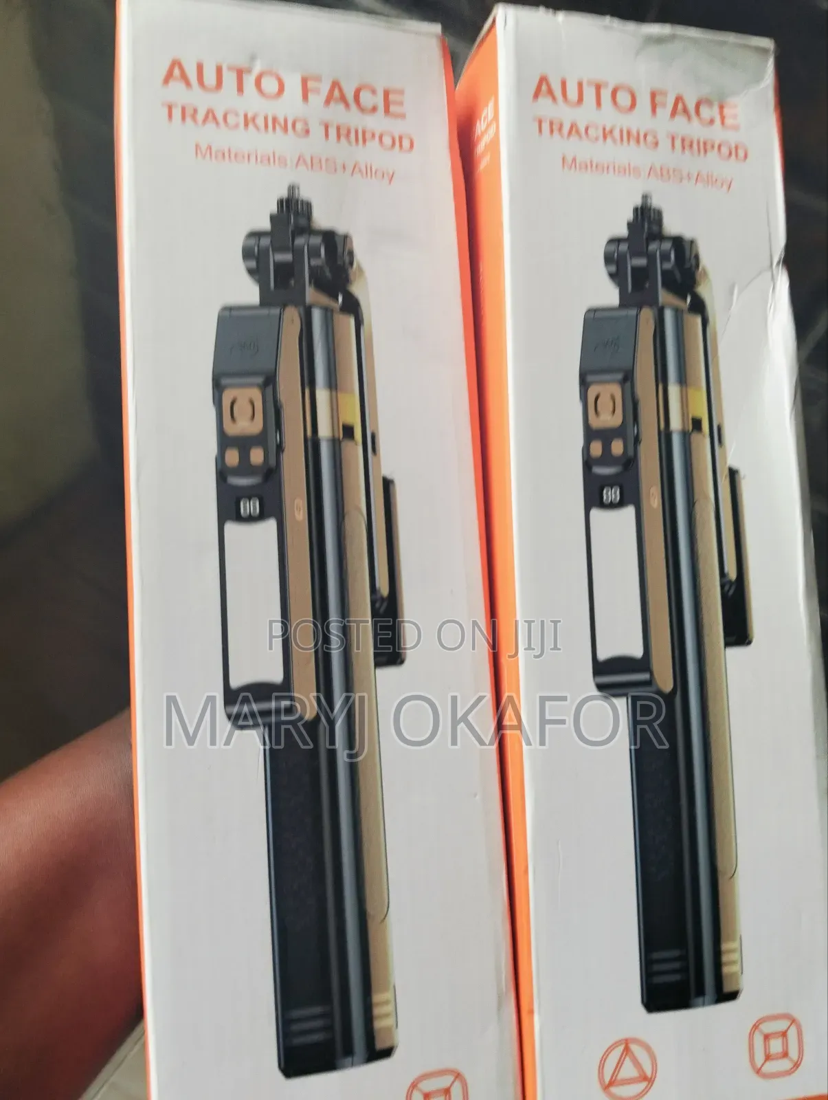 Auto Face Tracking Tripod