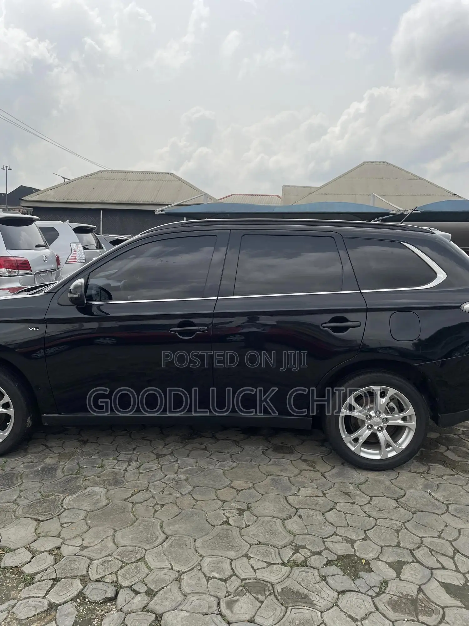 Mitsubishi Outlander 2013 Black