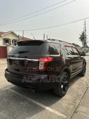 Ford Explorer Limited 4dr 4x4 (3.5L 6cyl 6A) 2011 Maroon
