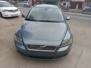 Volvo V50 2.4i 2010 Green