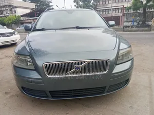 Volvo V50 2.4i 2010 Green