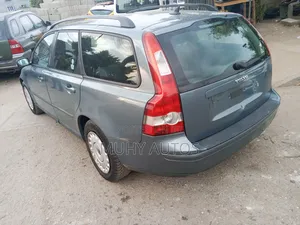 Volvo V50 2.4i 2010 Green