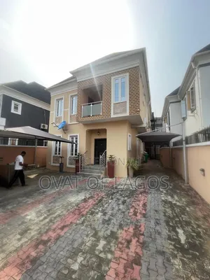 4bdrm Duplex in Chevron for rent