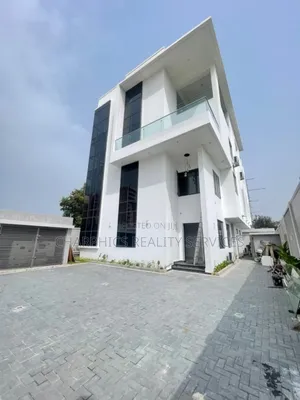 5bdrm Duplex in Banana Island for sale