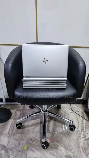 Laptop HP EliteBook 645 G9 16GB AMD Ryzen 5 SSD 256GB