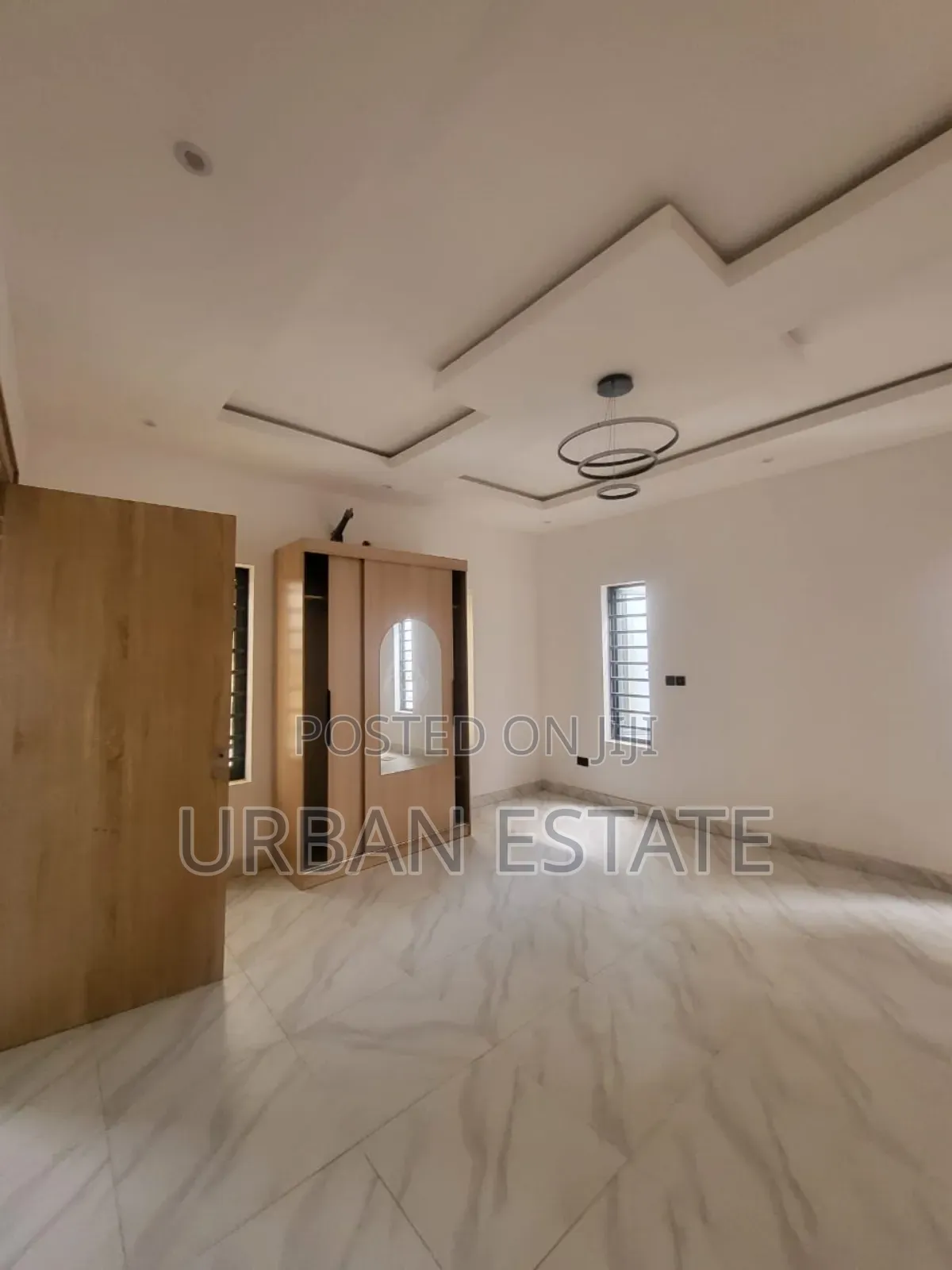 5bdrm Duplex in Magodo Gra Phase 1 for rent