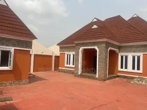 Furnished 4bdrm Bungalow in Royal Garden Estate, Akala Express for sale