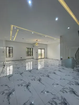 4bdrm Duplex in Lekki Phase 1 for sale