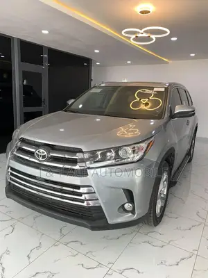Toyota Highlander 2015 Silver