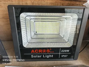 220watts Solar Flood Lights Available