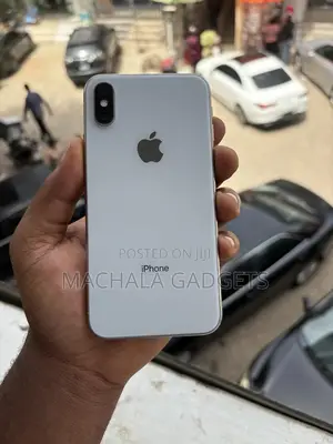 Apple iPhone XS 64 GB White