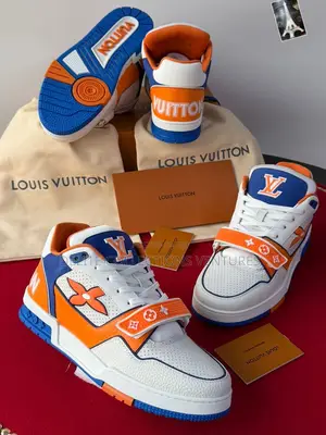 *Original Louis Vuitton Sneavailable in Store 