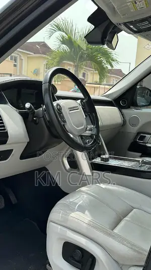 Land Rover Range Rover Vogue 2016 Black