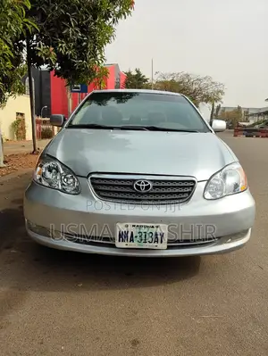 Toyota Corolla LE 2005 Silver
