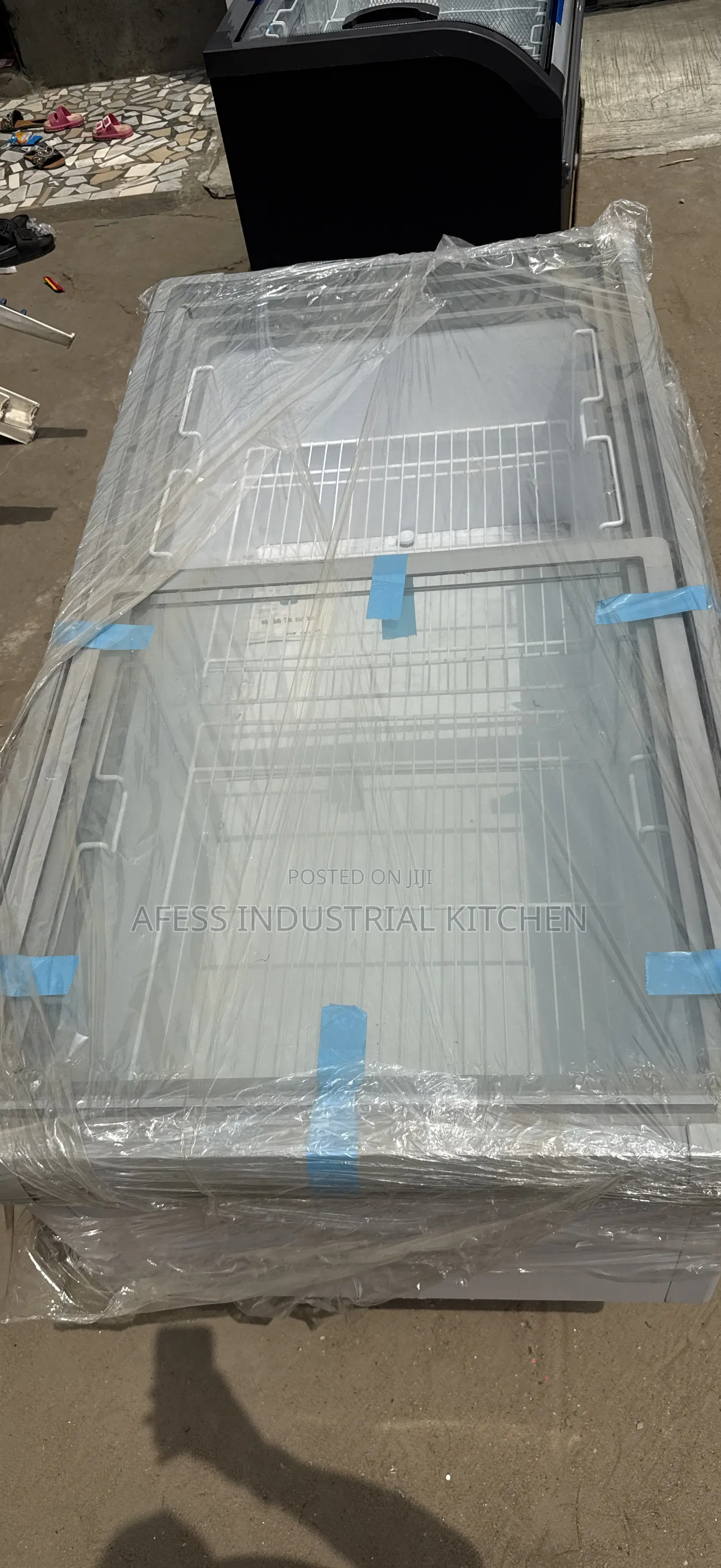 5ft Island Chiller Display Freezer