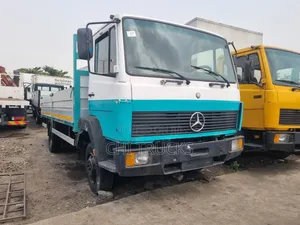 Mercedes Benz 814 Truck German Craftsman