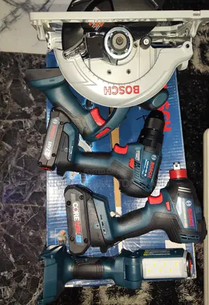 Bosch 4tool Combo Machine Set