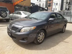 Toyota Corolla 2010 Gray